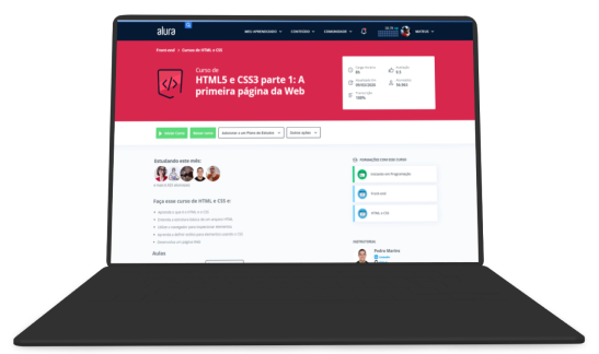 Um Notebook com a pagina do curso HTML5 e CSS3 da Alura aberta na tela